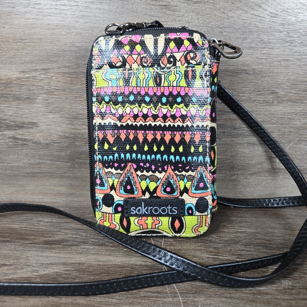 Sakroots Boho Crossbody Wallet Colorful Peace Hippie Coated Canvas Zip Around